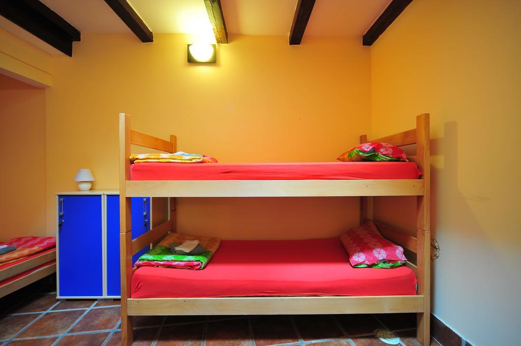 Hostel Bed N Beer Belgrad Zimmer foto