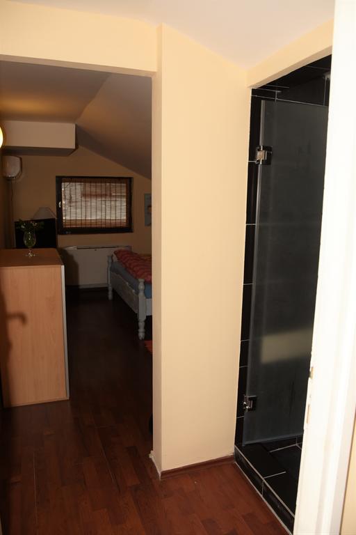 Hostel Bed N Beer Belgrad Exterior foto