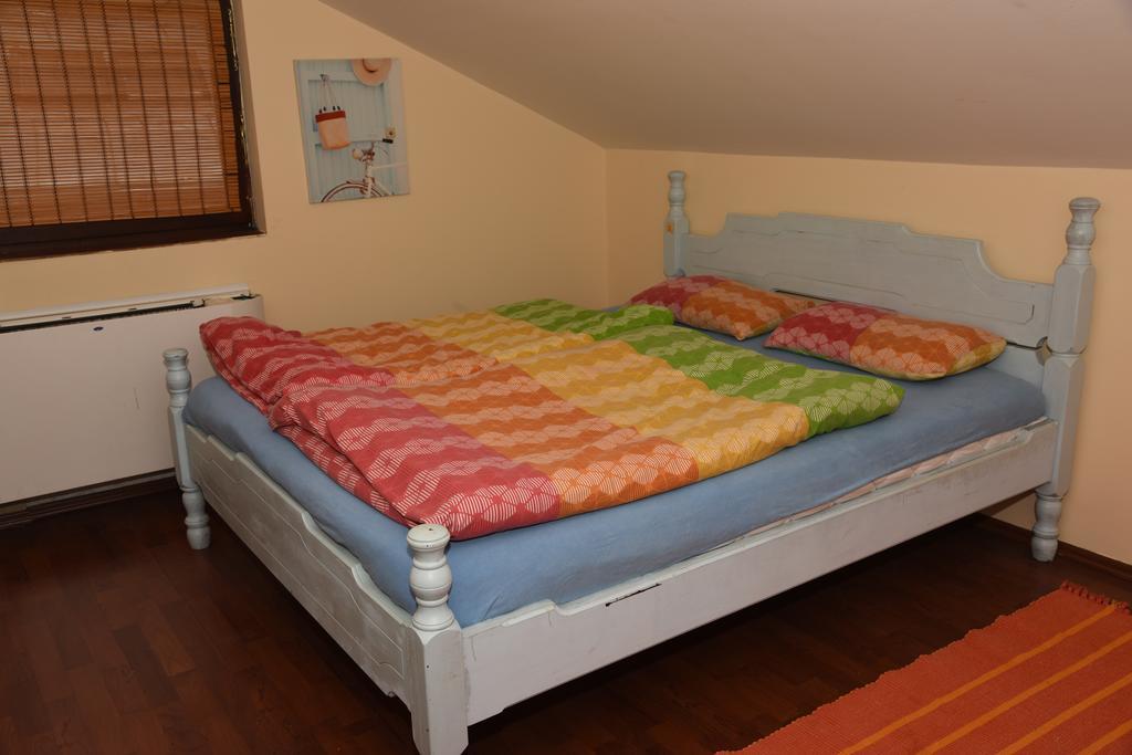 Hostel Bed N Beer Belgrad Exterior foto